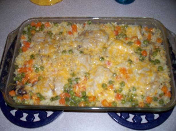Cheesy Chicken and Rice Casserole. Photo by Hijrah