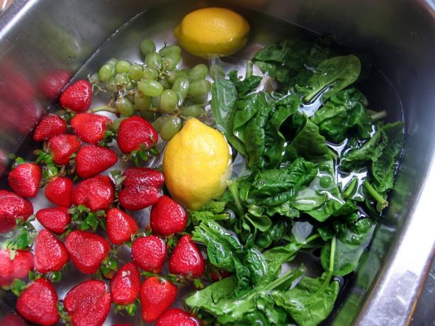 Homemade Vegetable Wash/Preserver That Works! (Spray or Soak). Photo by Dreamer in Ontario