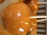 Peanut Caramel Apples