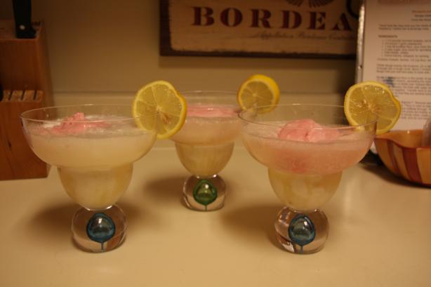 Limoncello Raspberry Float. Photo by Kitchen Witch Steph