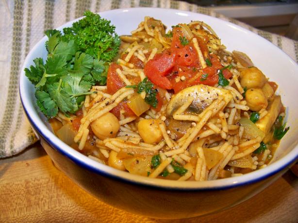Moroccan Spaghetti  (Very Low Fat and Healthy). Photo by Prose