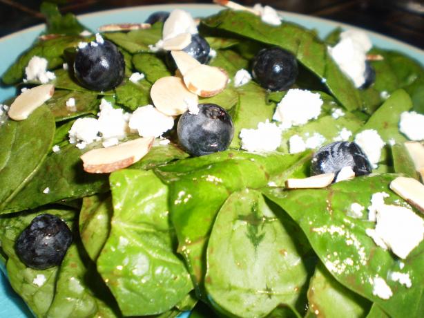 Greens With Blueberries, Feta and Almonds. Photo by breezermom