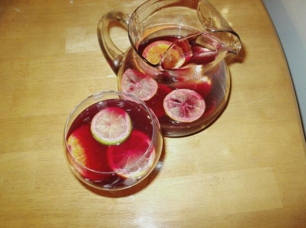 Festive Sangria. Photo by Kim127