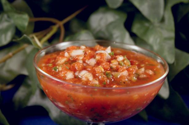 Easy Food Processor Salsa II. Photo by CandyTX