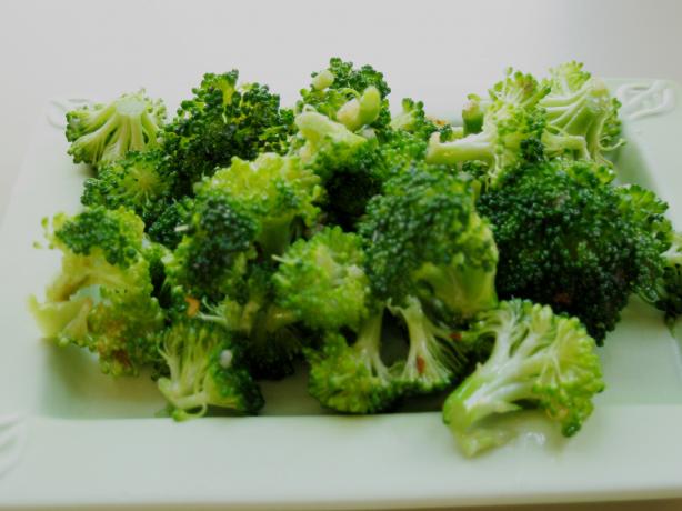 Garlicky Sesame-Cured Broccoli Salad. Photo by WiGal