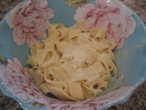 Basic Italian White Cream Sauce (Like an Alfredo or Bechamel). Photo by BlondieItaliana