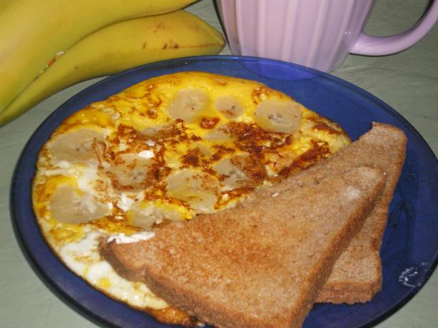 Honey & Banana Omelette. Photo by seesko