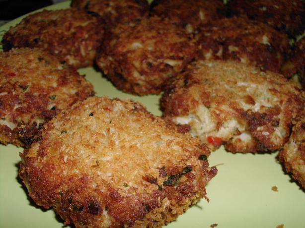 Chesapeake Bay Crab Cakes. Photo by vivmom