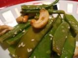 Snow Peas With Cashews