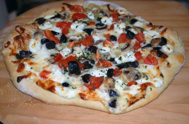 Edgar Allen Poe Pizza. Photo by appleydapply