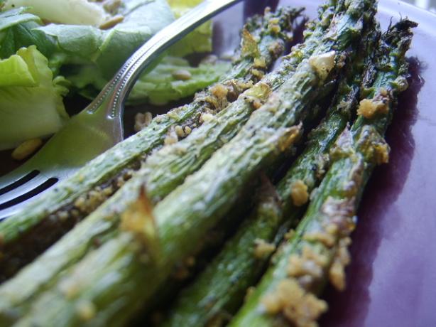 Roasted Asparagus With Parmesan. Photo by LifeIsGood