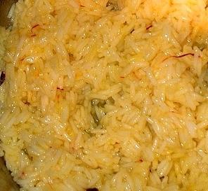 Traditional Bahraini Muhammar - Sweet Rice Dish. Photo by Um Safia