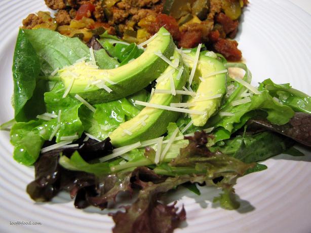 Mixed Baby Greens and Avocado W Lemon Dijon Vinaigrette Dressing. Photo by loof