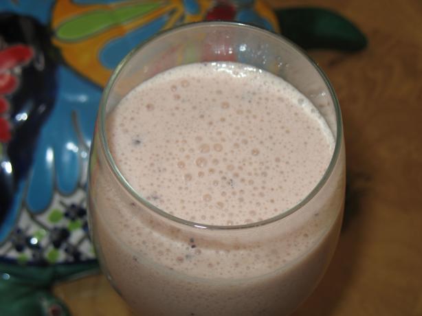 Blueberry Banana Smoothie. Photo by Acadia*