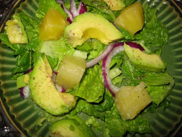 Avocado and Pineapple Salad - Ensalada De Aguacate Y Pina. Photo by threeovens