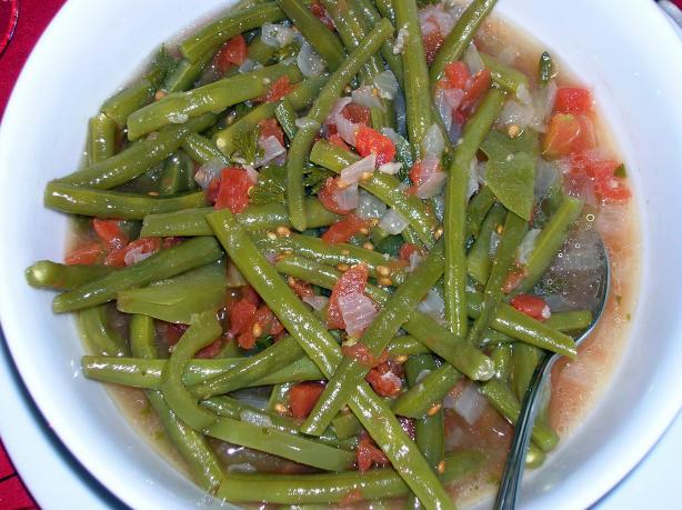 Fassolakia Freska Me Domata - Greek Green Beans & Tomato. Photo by morgainegeiser