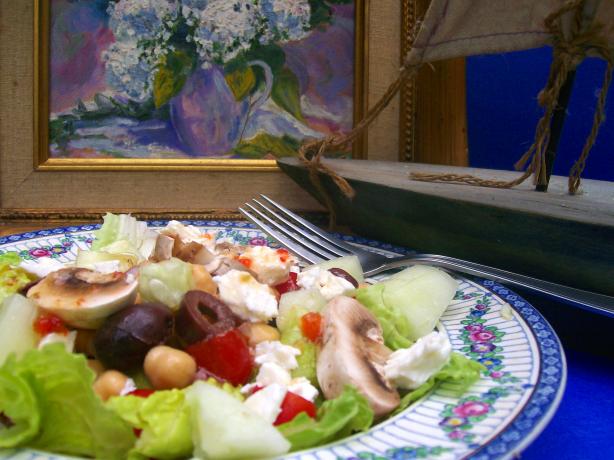 Romaine and Greek Vegetable Salad. Photo by Sharon123