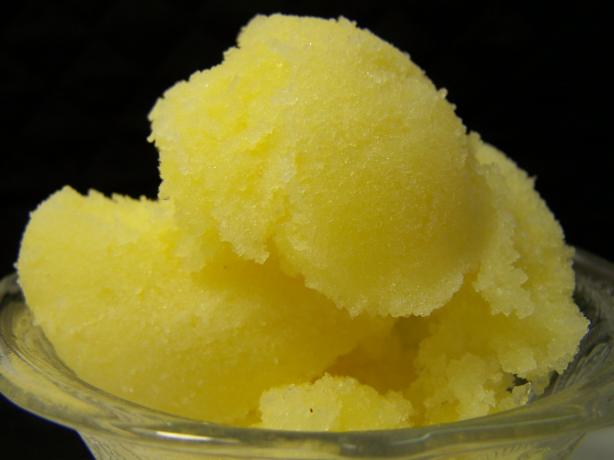 Helado De Pina(Pineapple Ice). Photo by Diana #2