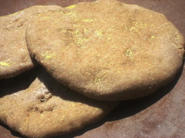 Whole Wheat Pita Bread. Photo by Pneuma