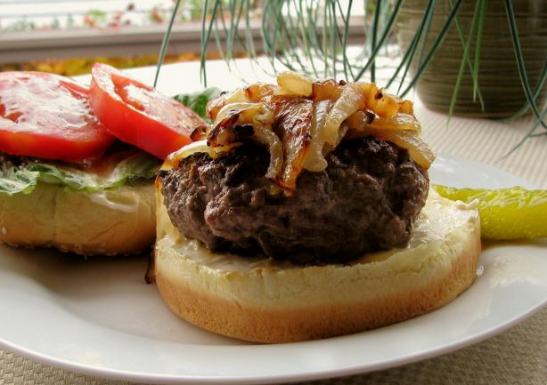 Chicago Beer Burgers. Photo by lazyme