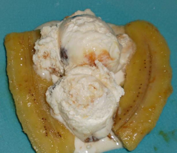 Baked Bananas. Photo by breezermom