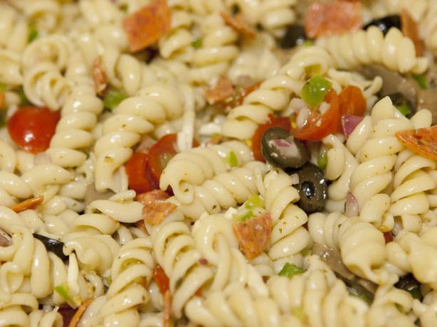 Pepperoni Pasta Salad. Photo by Persian Berry 2011