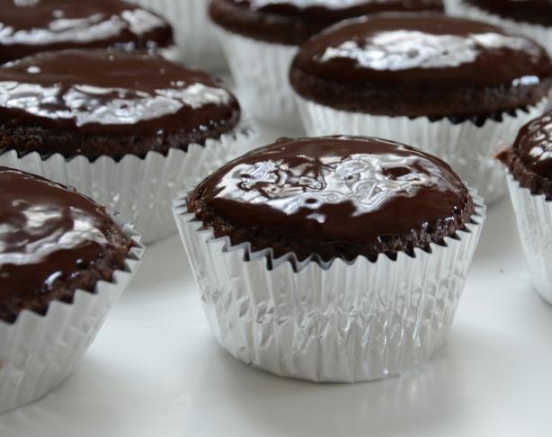 Chocolate Chip and Mascarpone Cupcakes - Giada De Laurentiis. Photo by imamiracle