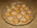 Petite Cinnamon Rolls in a Jiffy!