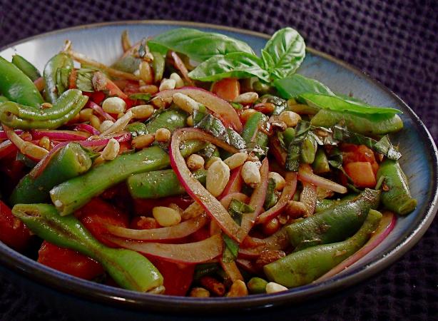 Basil and Balsamic Green Bean Salad. Photo by PaulaG