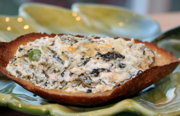 Canadian Cheese Spinach Dip. Photo by **Tinkerbell**