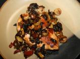 Chicken With Onions, Olives and Capers
