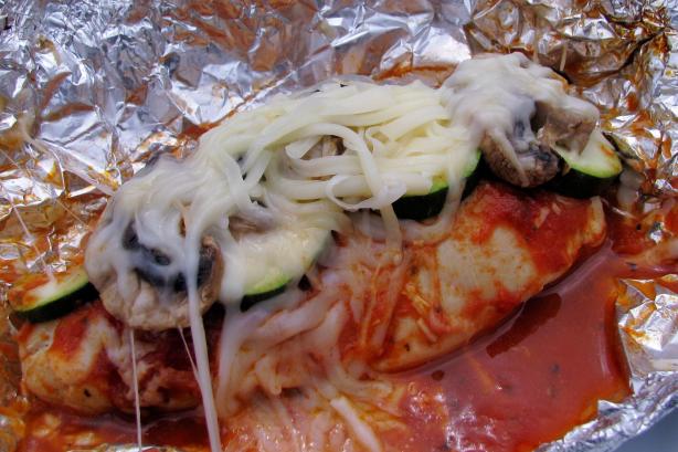 Chicken Parmesan Foil Packets. Photo by lazyme