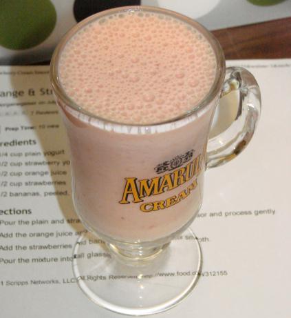 Orange & Strawberry Cream Smoothie. Photo by Boomette