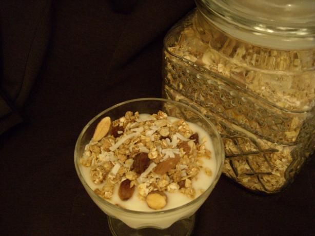 Crunchy Granola. Photo by mums the word