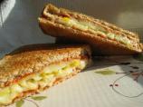 Super Easy Pizza Sandwich