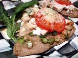 Zesty Chicken and Garlic White Pizza
