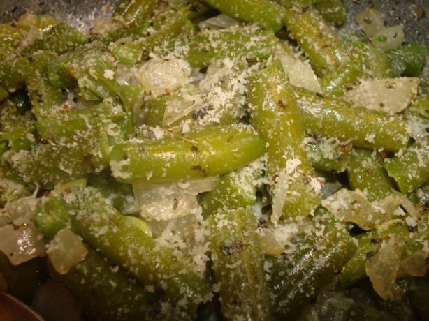 Dressed up Italian Green Beans. Photo by Mama_Jennie