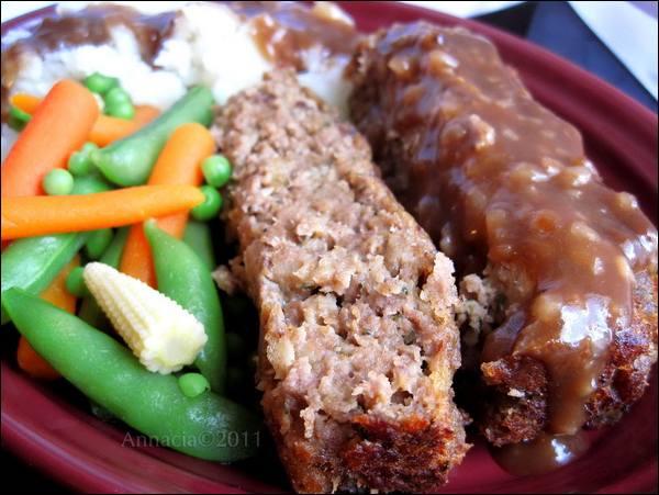 Ketchup-Less Meatloaf. Photo by Annacia