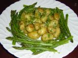 Garlic Butter New Potatoes. Photo by Pets'R'us