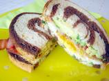 Bacon, Egg & Avocado Sandwich (Paula Deen)