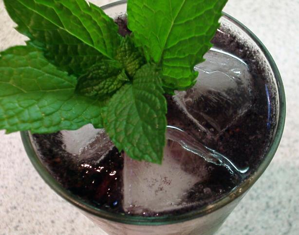 Black and Blue Mojito. Photo by Kim127