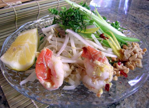 Pad Thai. Photo by Rinshinomori