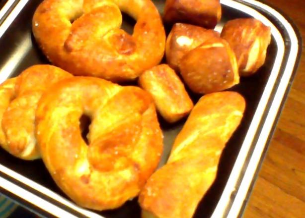 Auntie Anne's  Pretzels Copycat. Photo by rdsproductions