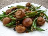 Haricots Verts With Mushrooms, Currants, and Sunflower Seeds
