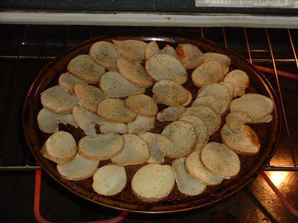 Homemade Baked Potato Chips. Photo by VickyJ