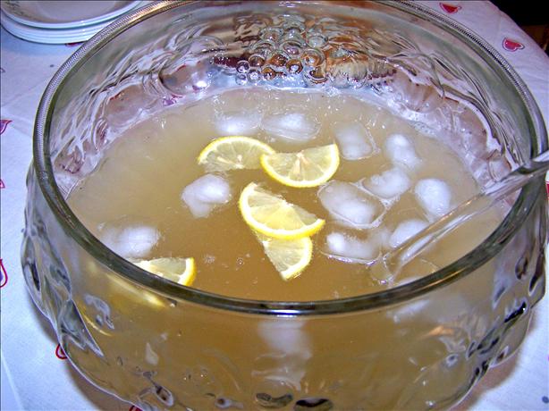 Lemon Champagne Punch. Photo by Rita~