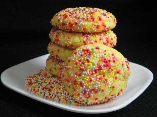 Amazingly Easy Cookies. Photo by brokenburner