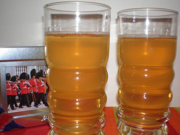 Basic Sweet Tea (Green Tea). Photo by katia