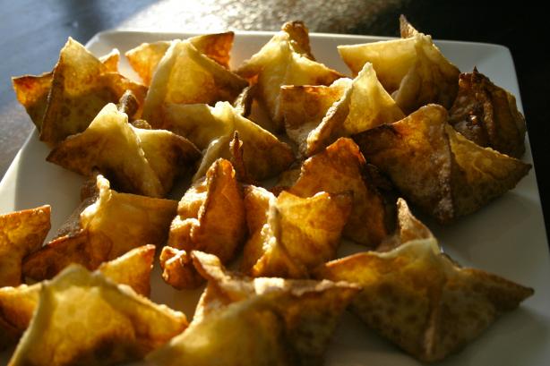 Crab Rangoon. Photo by deelicioussweets