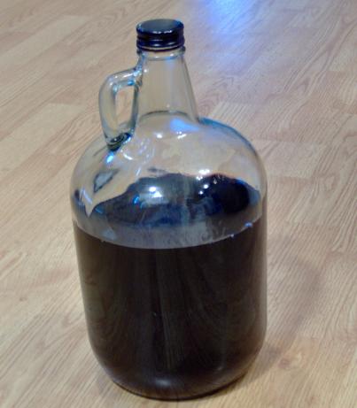 Homemade Blackberry Wine. Photo by Mama's Kitchen (Hope)